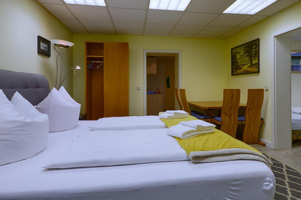 Waldschloesschen Bed and Breakfast Mittenwalde Rum bild
