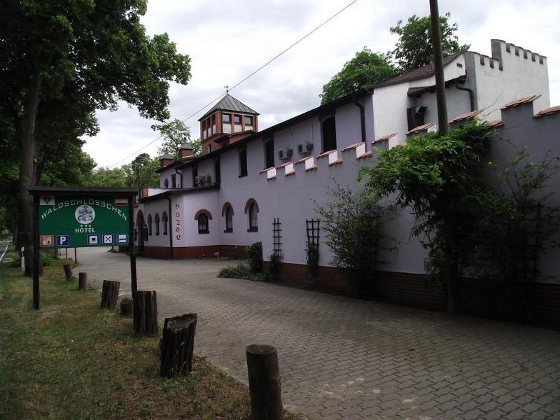 Waldschloesschen Bed and Breakfast Mittenwalde Exteriör bild